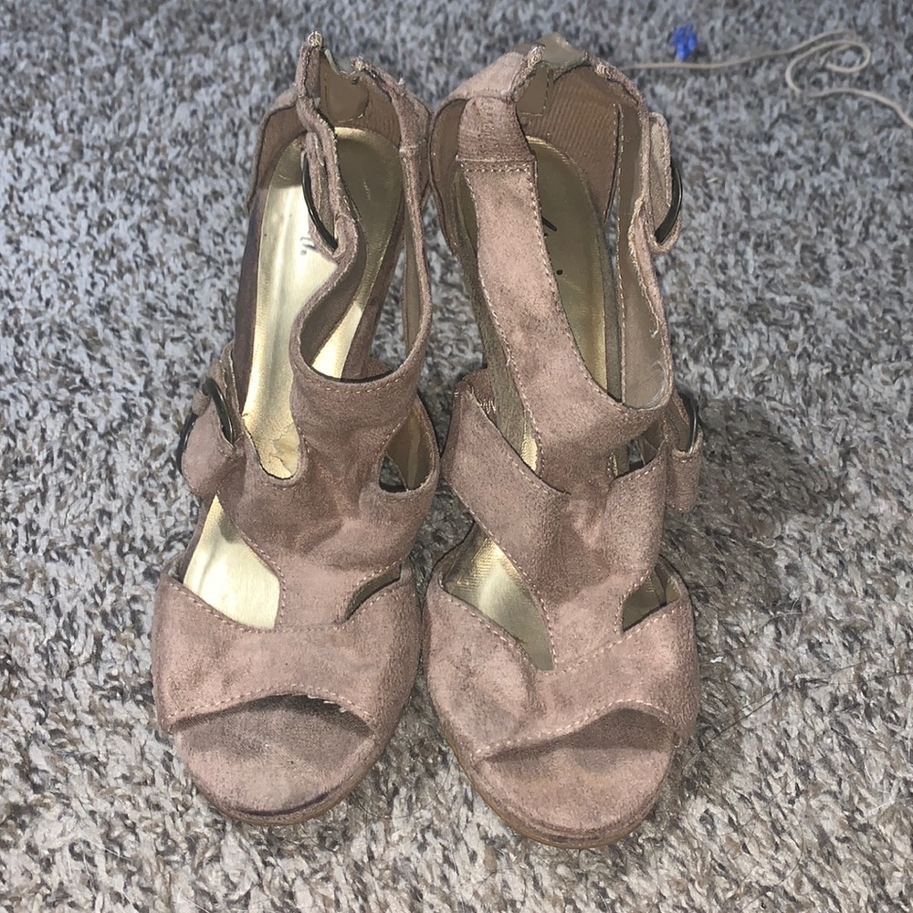 Size 6 - Velvet